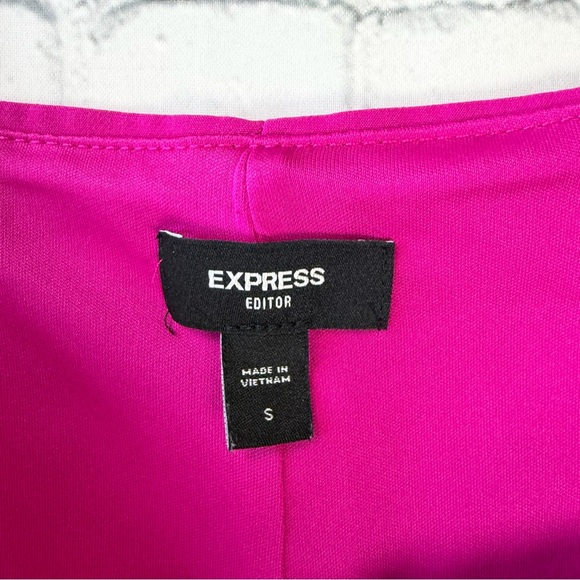 Express Fuchsia color pink editor Skort size S - Picture 3 of 13